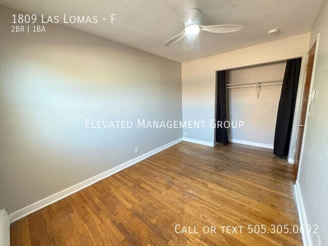 Building Photo - 1809 Las Lomas Rd NE