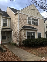 Building Photo - 818 Rubel Ave