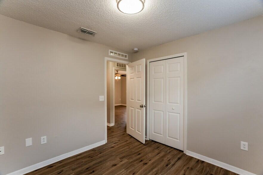 Building Photo - 6503 Tabogi Trail