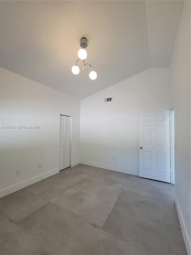 Building Photo - 22225 SW 100th Ave