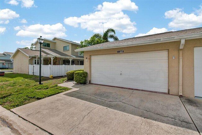 Building Photo - 6660 Cape Hatteras Way NE