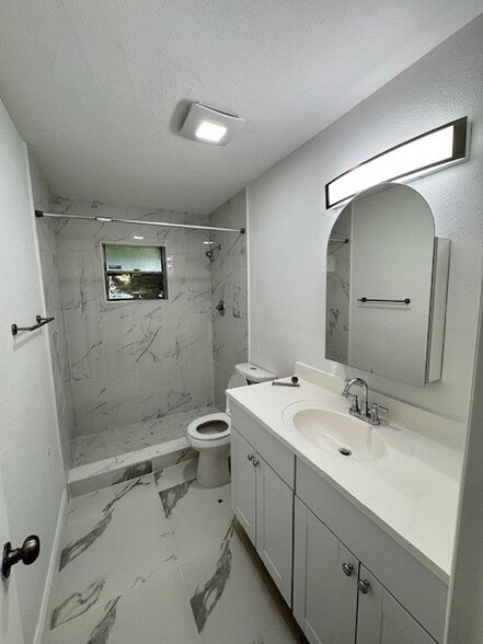 Building Photo - 9431 Sun Ct