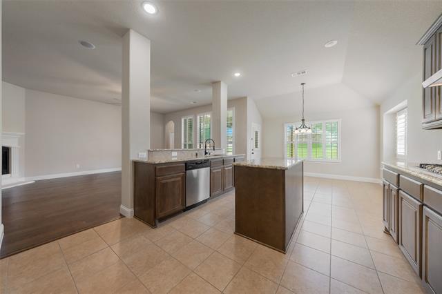 Building Photo - 206 Covington Dr