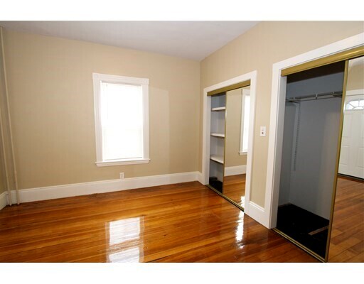 Building Photo - 118-120 Wrentham St