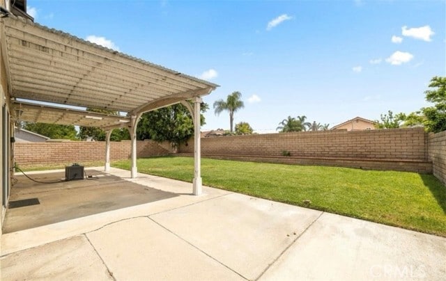 Building Photo - 2631 S Cucamonga Ave