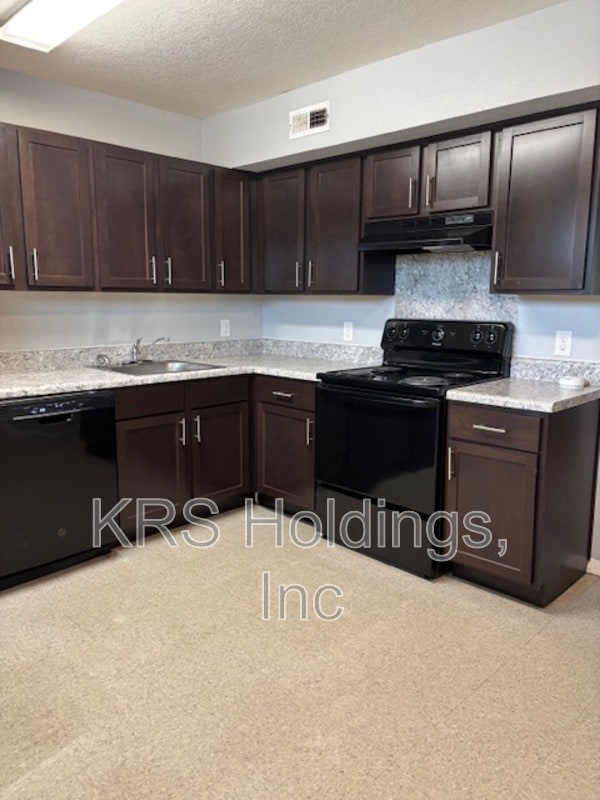 Building Photo - 4219 Newsome Dr