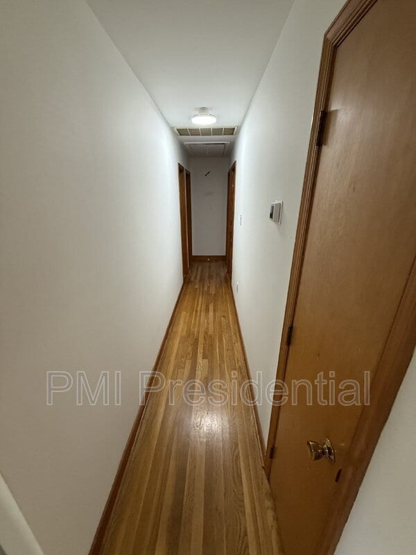 Building Photo - 5710 Tuskwillow Dr