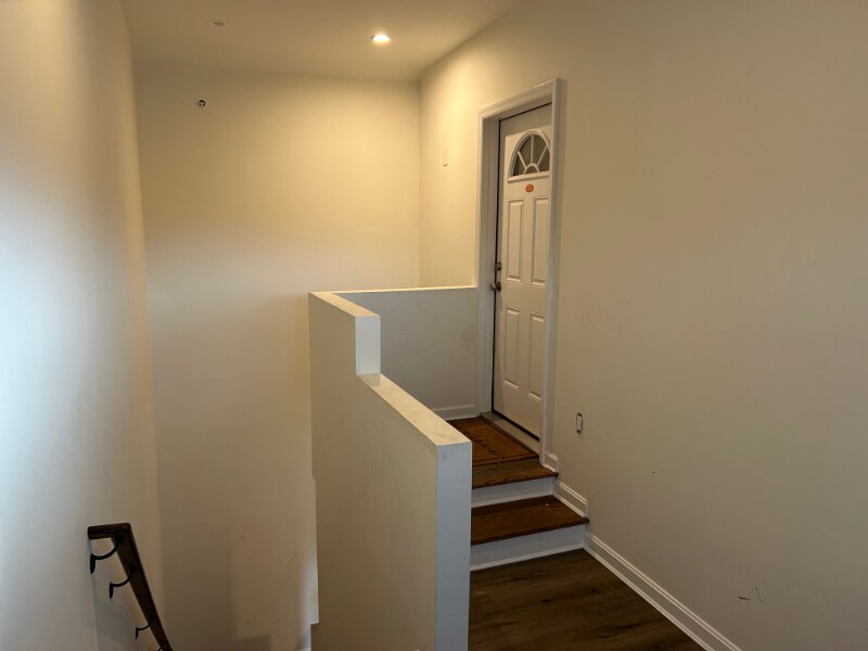 Building Photo - 128 South St