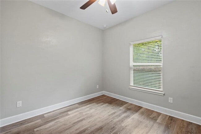 Building Photo - 25726 SW 19 Ave