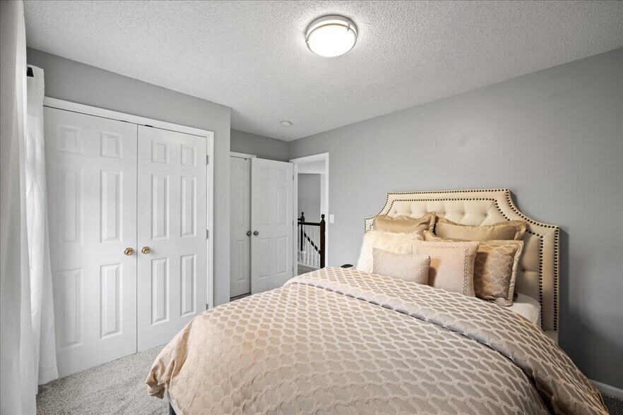 Jack n jill Bedroom 1 - 8004 W 146th St
