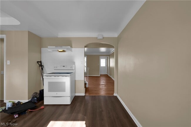 Building Photo - 3794 Salisbury Rd