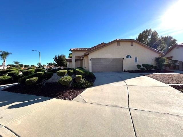 Building Photo - 2897 Banyan Tree Ln