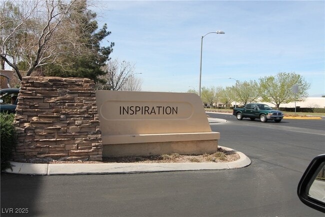 Building Photo - 2568 Diplomacy Pointe Ct