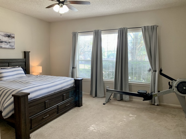 Building Photo - 4301 Lavaca Dr