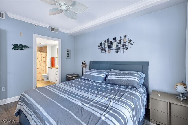 Building Photo - 2825 Palm Beach Blvd