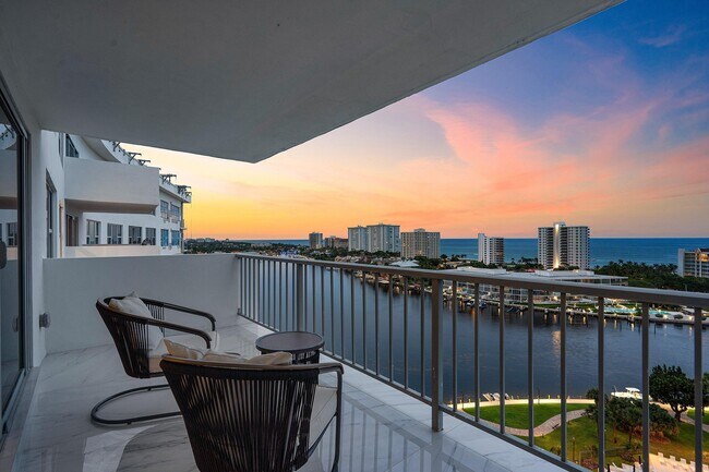 Building Photo - 875 E Camino Real