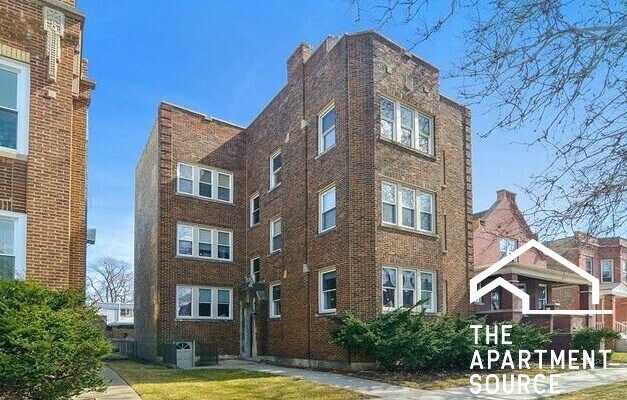 Building Photo - 4521 N Harding Ave