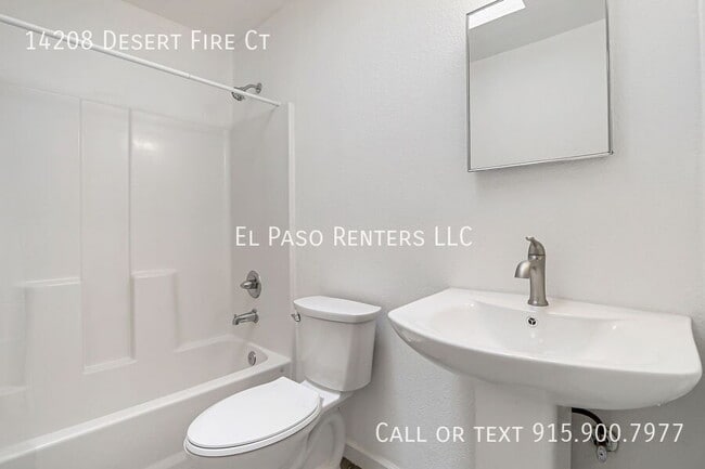Building Photo - 14208 Desert Fire Ct