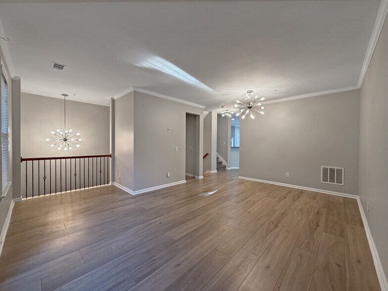 Building Photo - 11263 Musette Cir