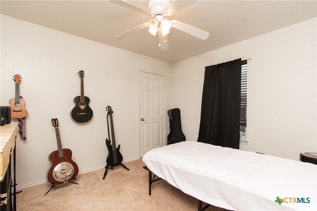 Building Photo - 4310 Neta Dr