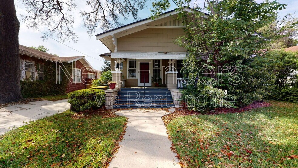 Primary Photo - 3619 Riverside Ave