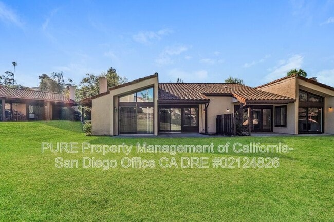 Building Photo - 2107 David Dr