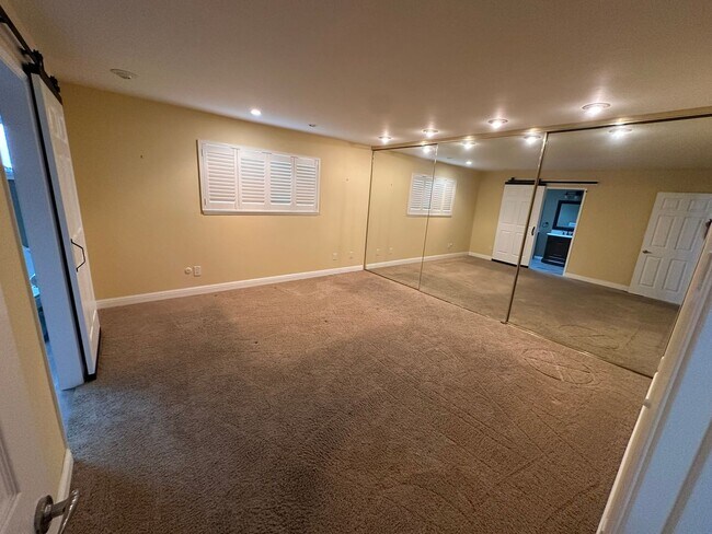 Building Photo - Upscale Morro Bay home with great views