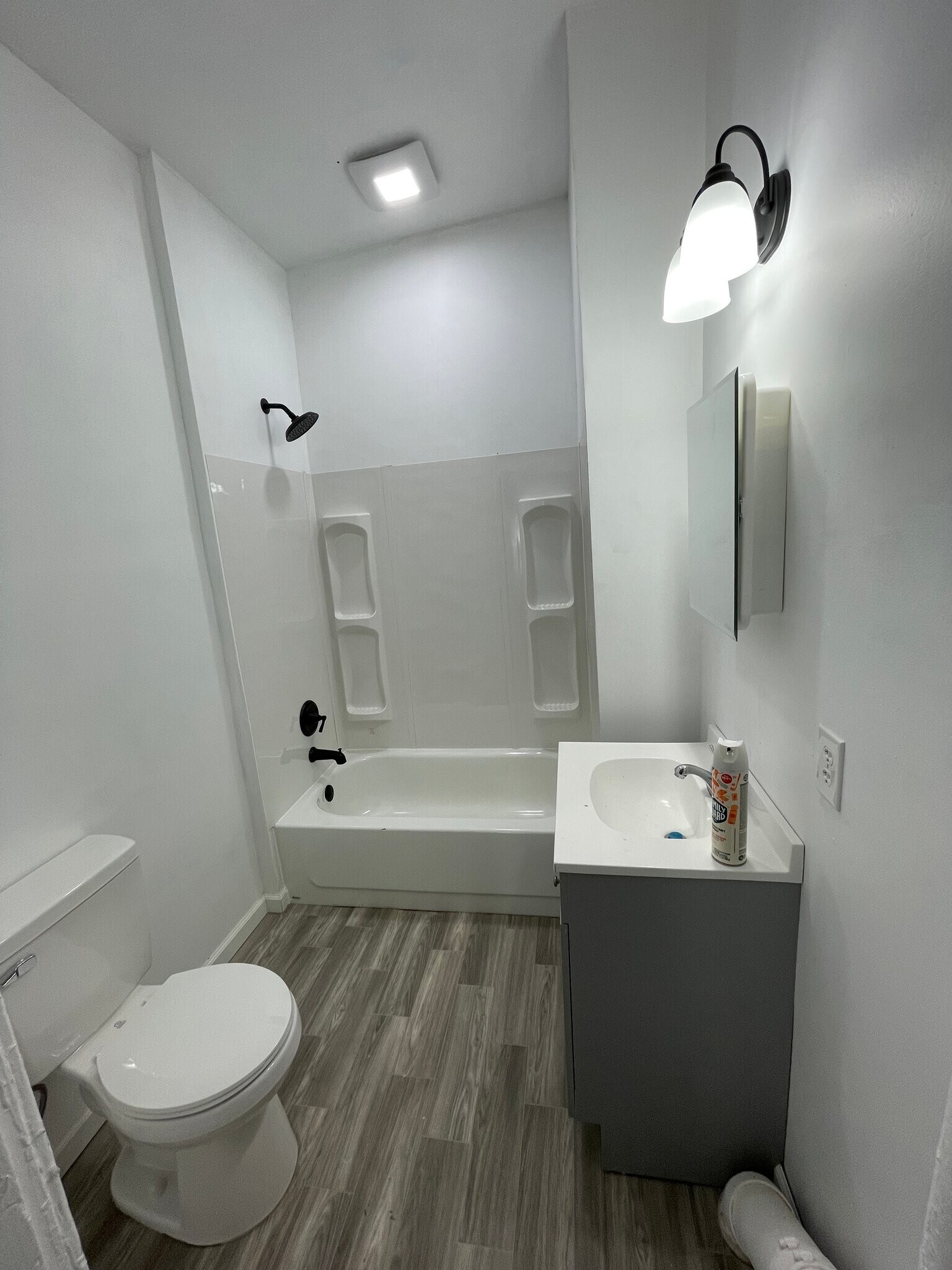 Building Photo - 132 N West St