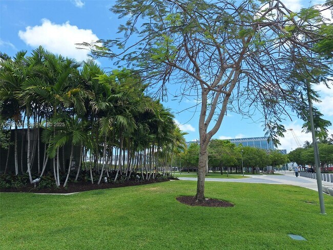 Building Photo - 1770 Meridian Ave