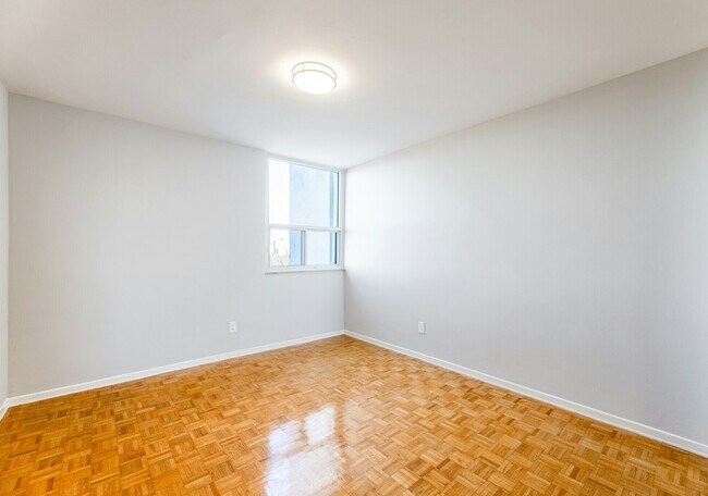 Building Photo - 6408 Berwickshire Way