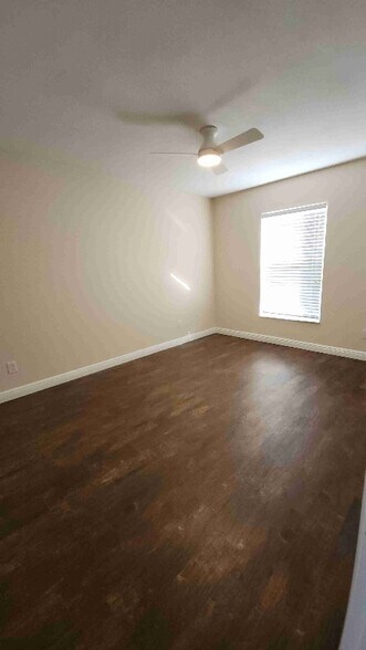 Building Photo - 1186 Mistwood Dr