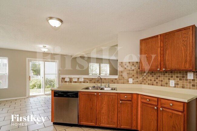 Building Photo - 8843 Browns Valley Ln