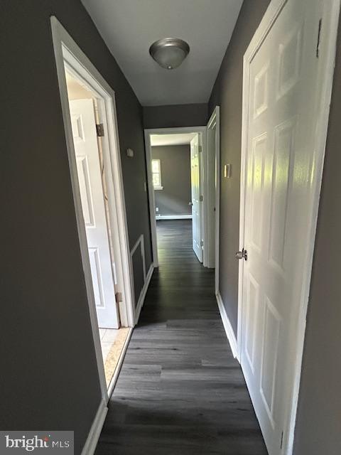 Building Photo - 155 Meadowbrook Ln