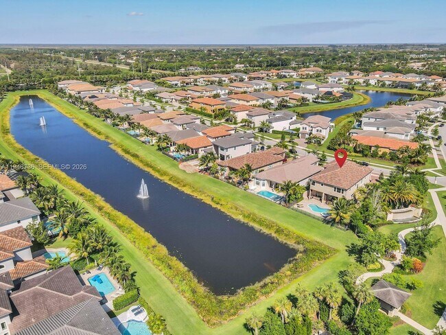 Building Photo - 9728 Bozzano Dr