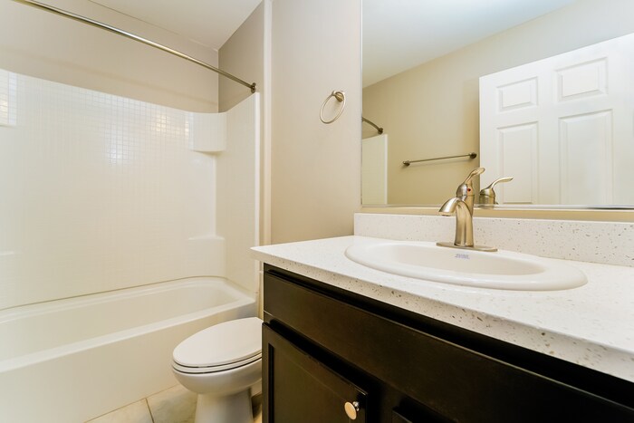 Building Photo - 6531 S Calle Diablo Dr