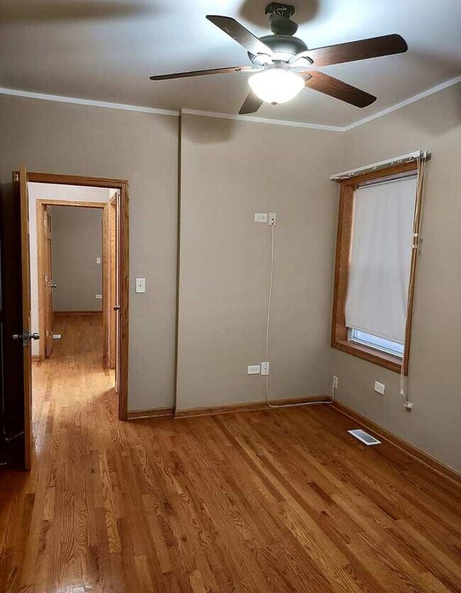 Building Photo - 8233 S Langley Ave