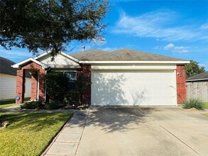 Building Photo - 24638 Lakecrest Village Dr