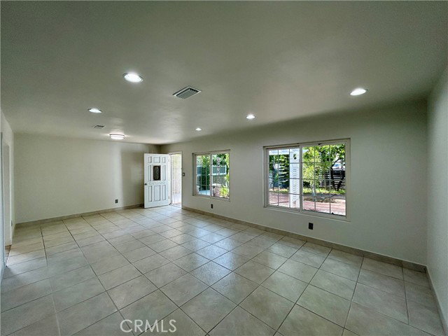 Building Photo - 3132 Estado St