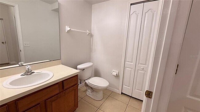 Building Photo - 7129 Red Lantern Dr