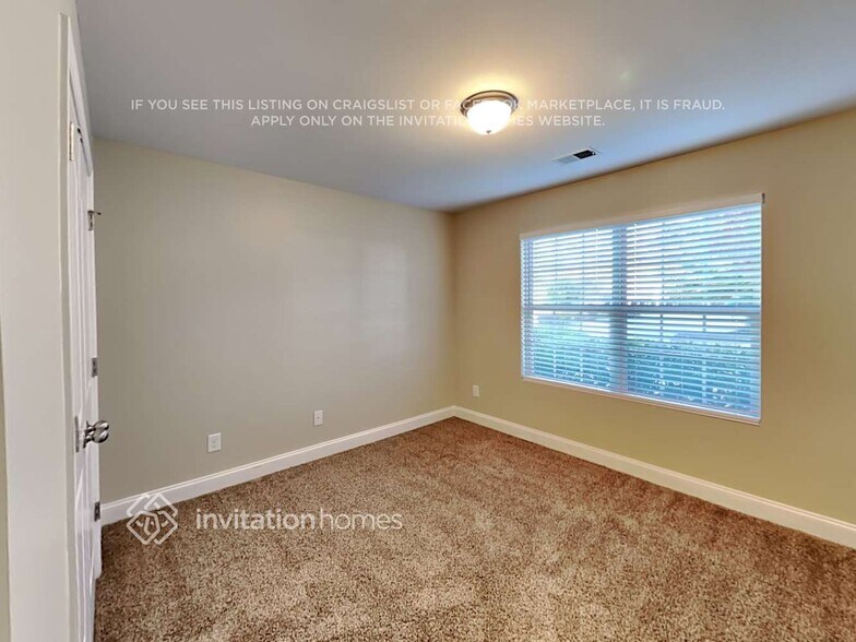 Building Photo - 4731 Sweet Water Dr