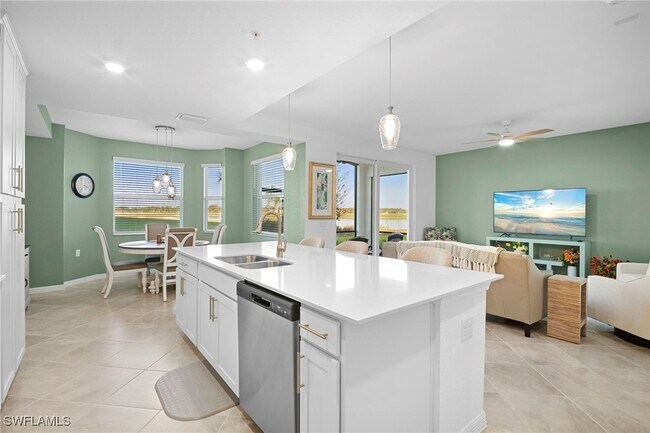 Building Photo - 15345 Grn Acrs Ave