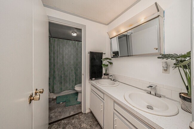Building Photo - Please View the 3D Virtual Walk Through Before Scheduling A Showing
