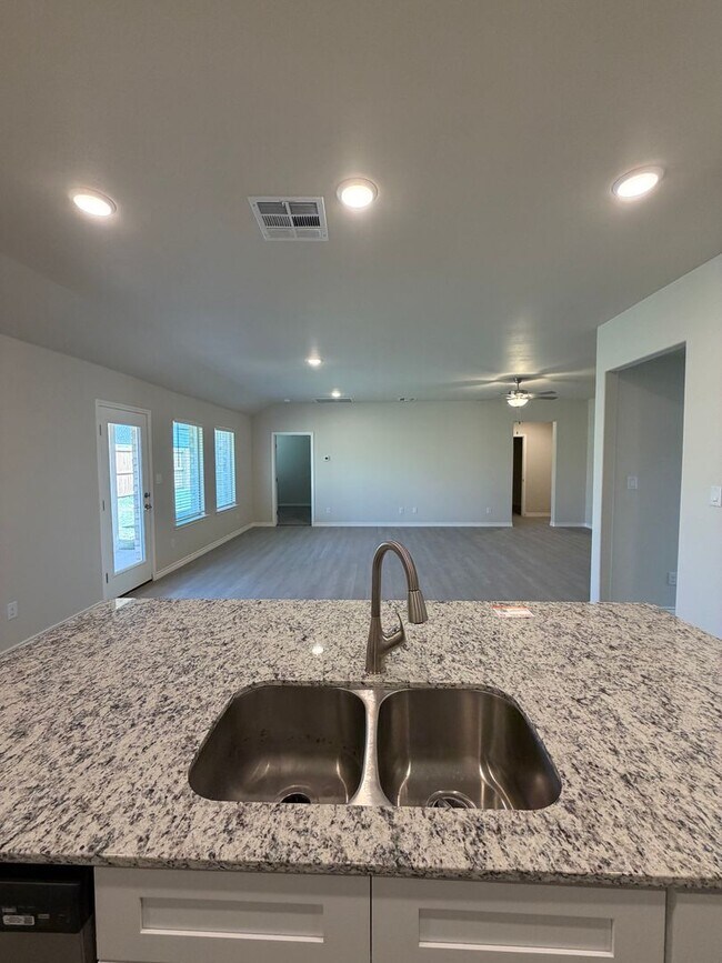 Building Photo - HALF OFF the 1st month with 15 month lease!!!– Move-In Ready with Appliances Included