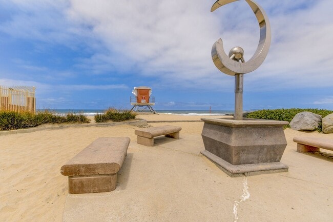Building Photo - Furnished right by the beach in Imperial beach