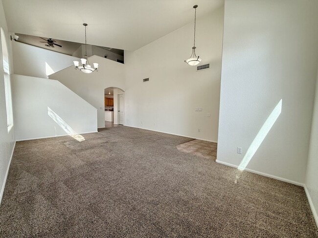 Building Photo - 4802 W Fawn Dr