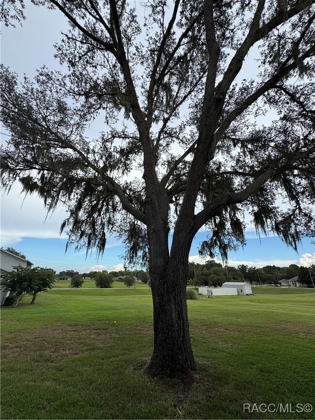 Building Photo - 790 E Gilchrist Ct