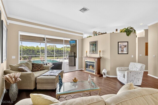 Building Photo - 8350 Trentwood Ct