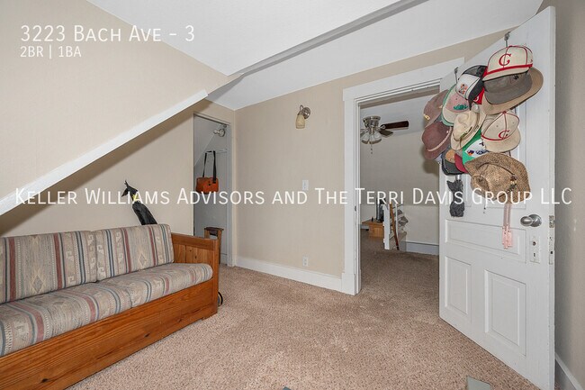 Building Photo - 3223 Bach Ave