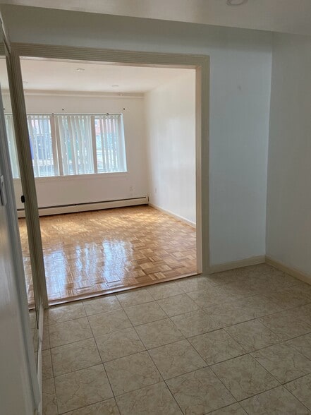 Building Photo - 8815 Pitkin Ave