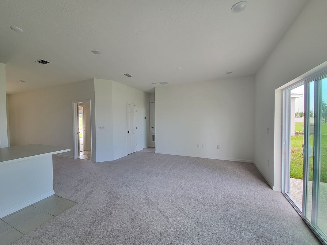 Building Photo - 1346 Normandy Dr